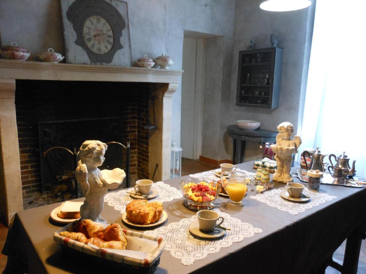 Manoir De La Camusiere Bed & Breakfast Unverre ภายนอก รูปภาพ