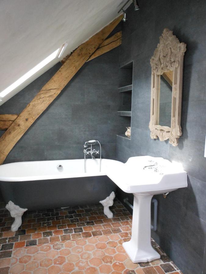 Manoir De La Camusiere Bed & Breakfast Unverre ภายนอก รูปภาพ